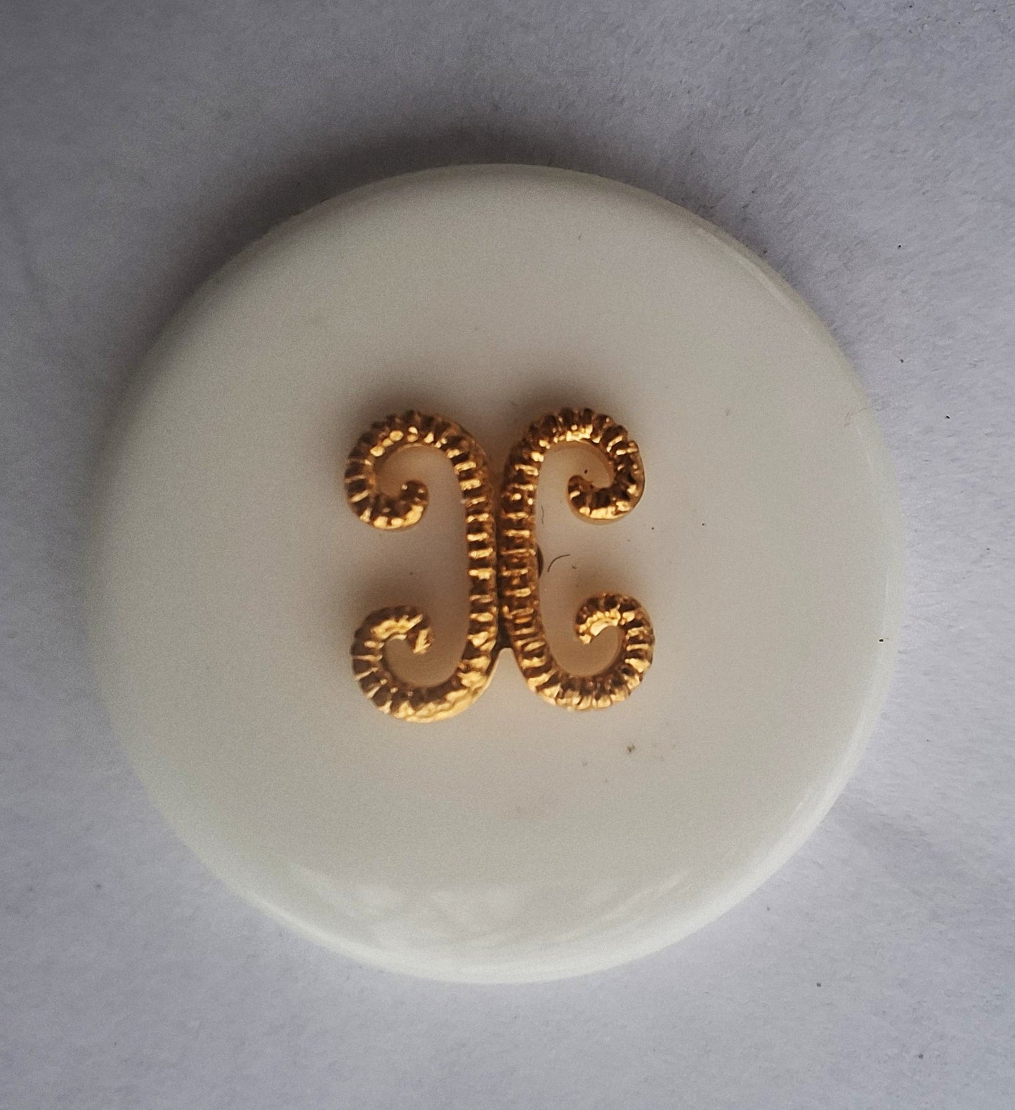 Plastic Button in White and Gold