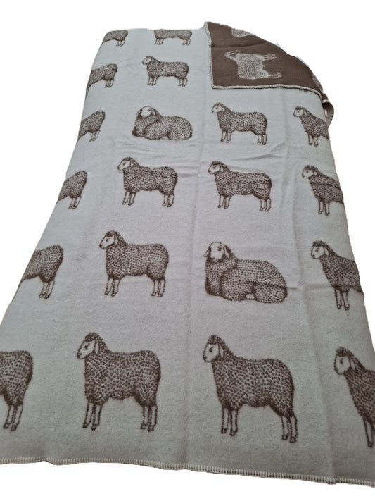 Wool blanket Sheep 2