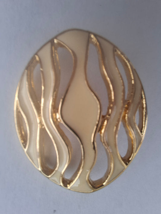 Exclusive Gold-Colored Glossy Button for Fashion Garments