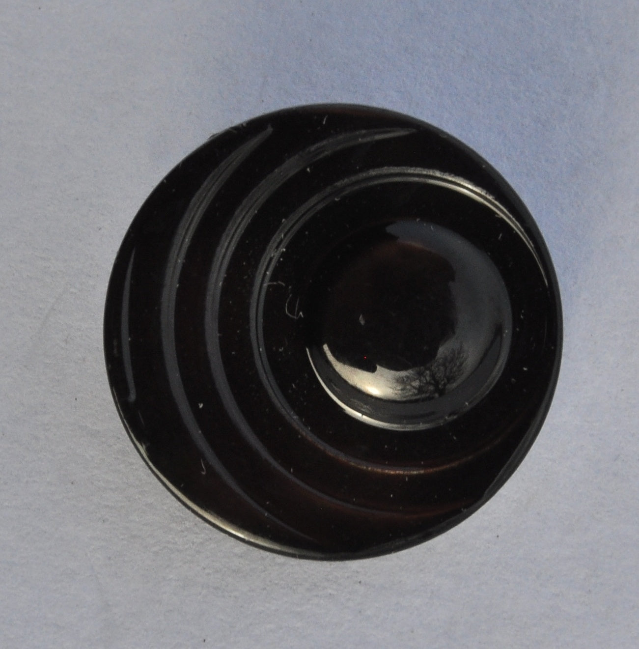 Elegant Glossy Button in Black and Brown - View 1