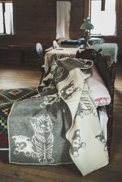 Wool blanket Chatons